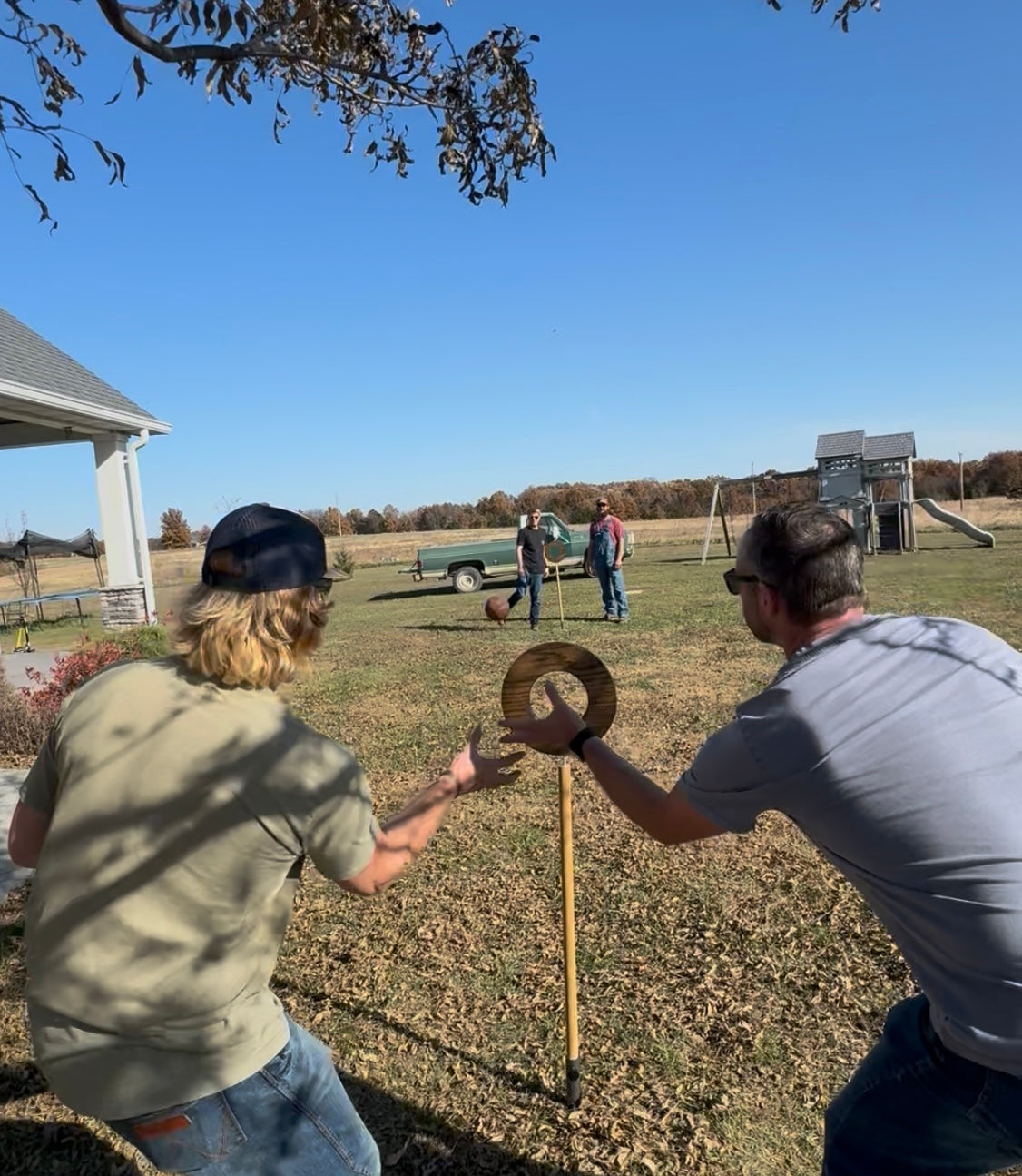 Best Arm Ball Yard Game